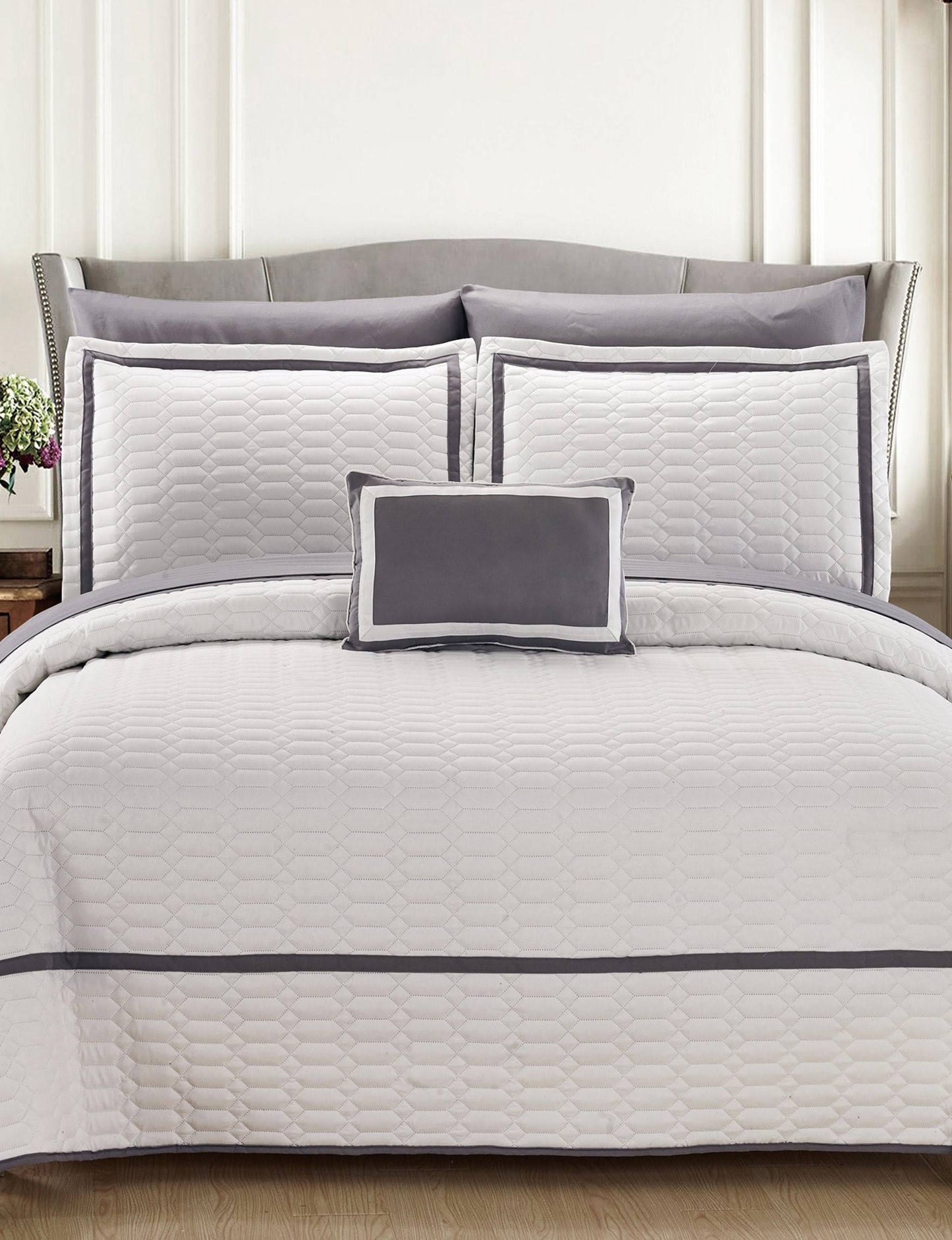 Chic Home Mesa 8 Piece Queen Quilt Set - White SQV3_Y5ODF58