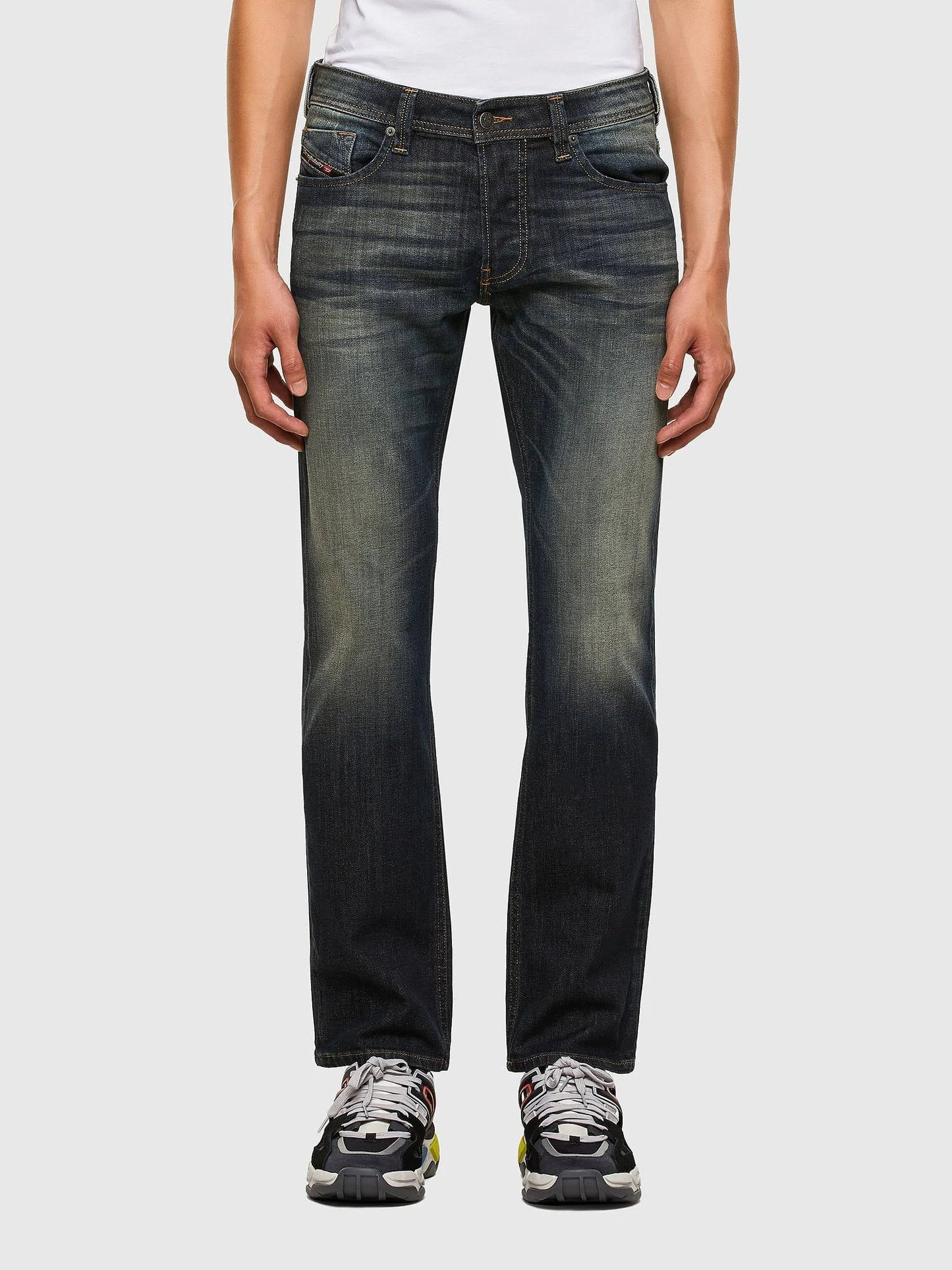 Diesel LARKEE-X Jeans 009EP - Blue - 32 JHK4_F4QRD94